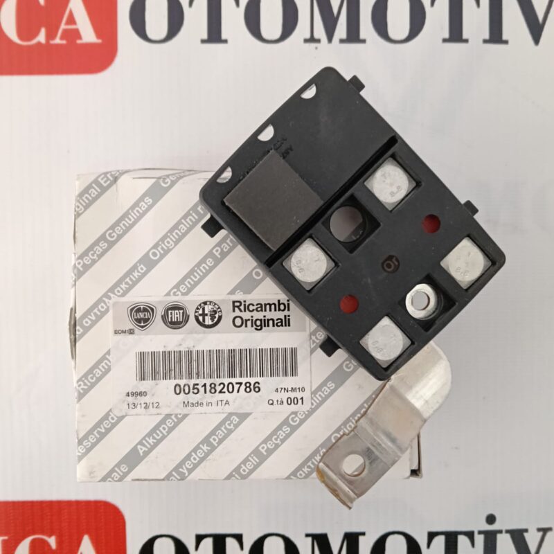 Sigorta Kutusu Akü Üst Beyni Orjinal - Fiat Linea