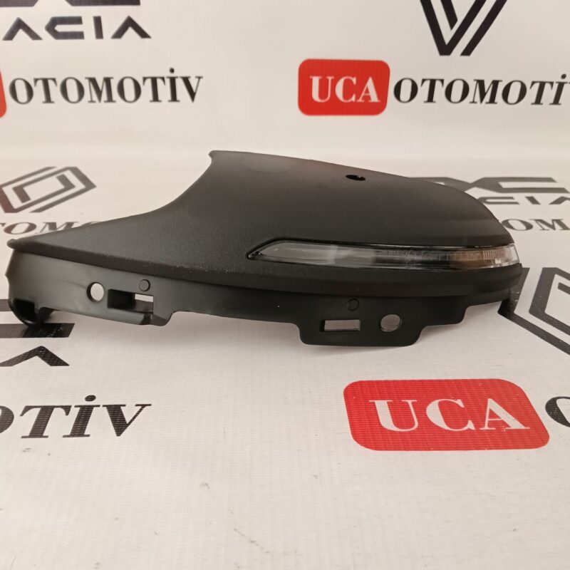 Sağ Dış Dikiz Ayna Kapağı Ledli - Renault Megane 4  963053102R