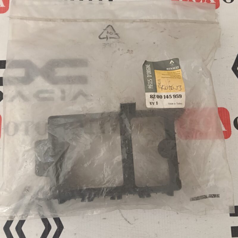 Uch Tespit Plastiği Yuvası - Renault Clio 2 Mais 8200145959
